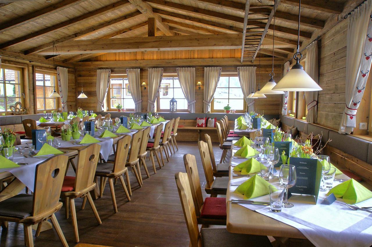 Hotel Zum Breitenberg Бад-Петерсталь-Грисбах Экстерьер фото
